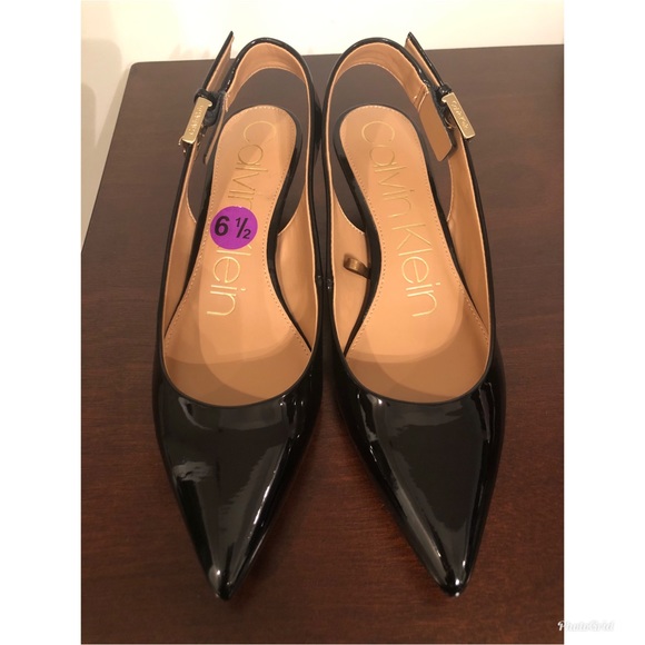 Calvin Klein Luka Leather pointed toe - Picture 2 of 4